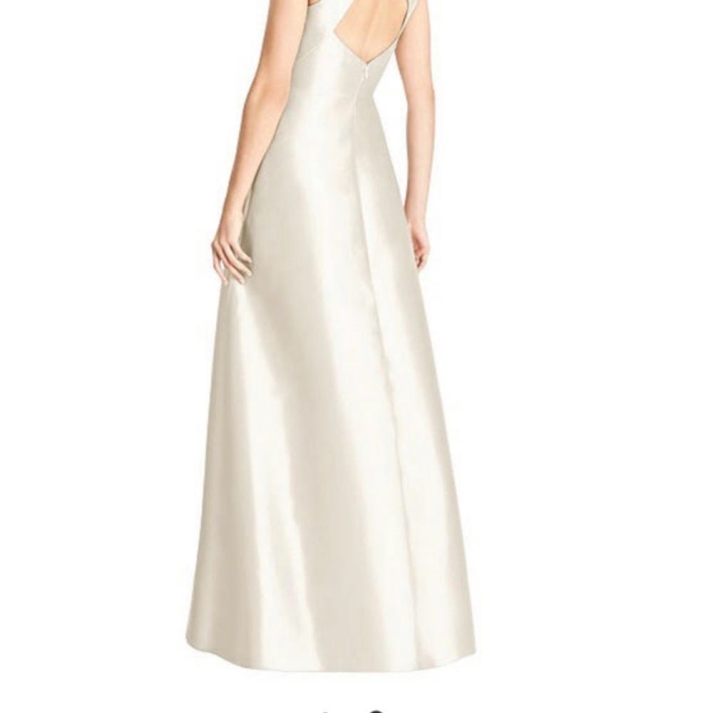 NWT ALFRED SUNG champagne Maxi Dress Jewel Neck bow accent Open-Back  SZ10 - Picture 2 of 16
